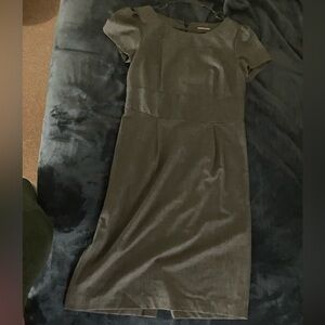 Adrienne Vittadini Gray Sheath Midi Dress